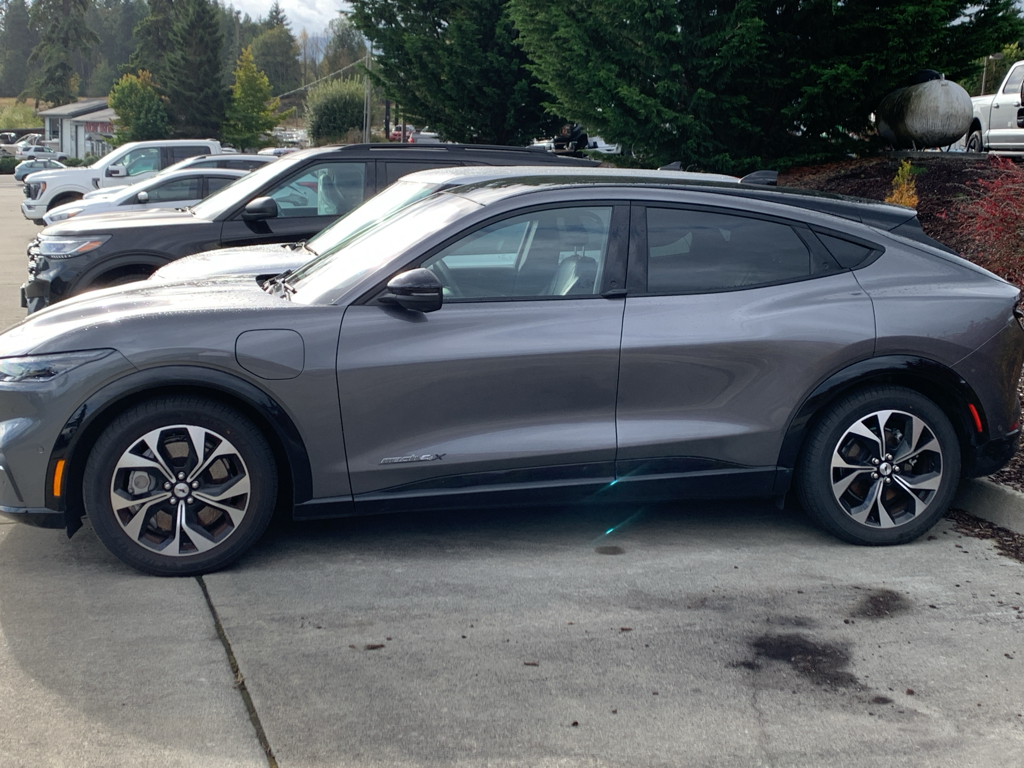 Used 2021 Ford Mustang Mach-E Premium AWD with VIN 3FMTK3SU8MMA02277 for sale in McMinnville, OR