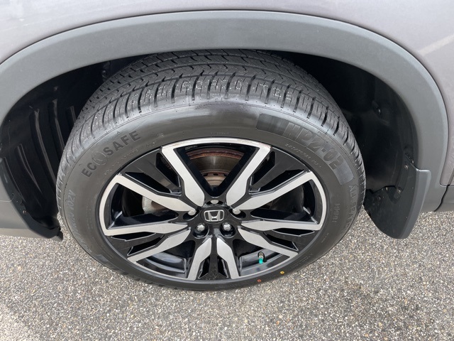 2019 Honda Pilot Elite photo 32