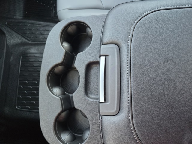 2025 Ram 5500 photo 22