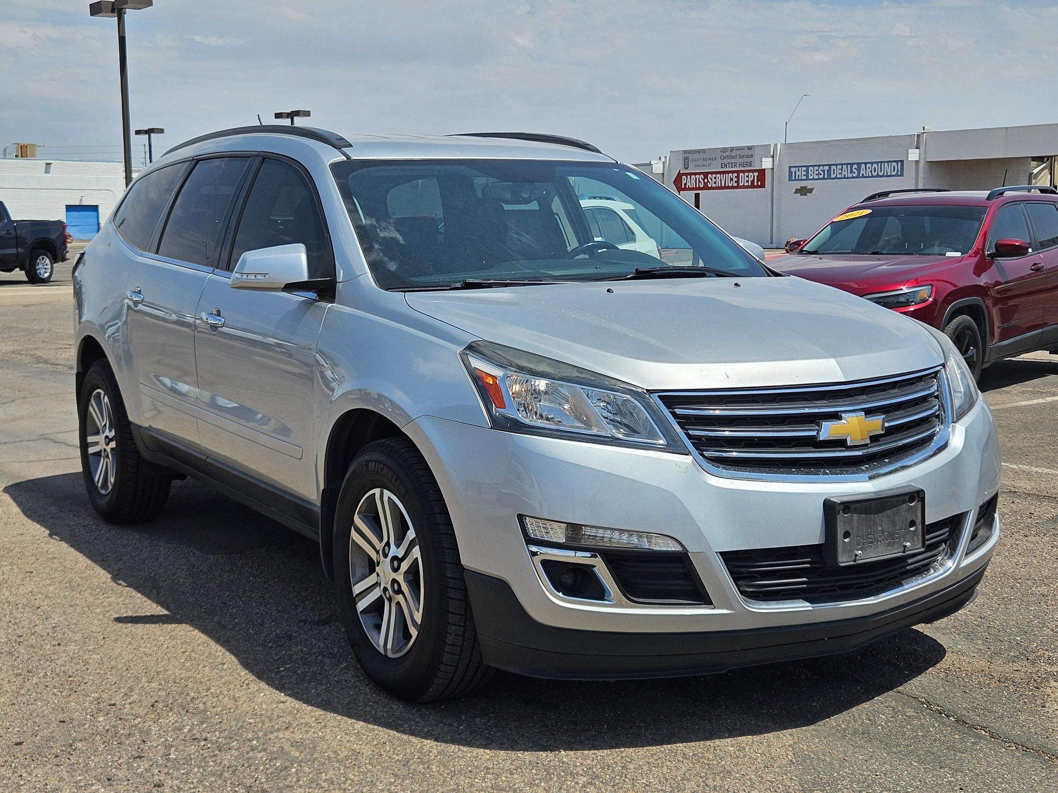 2015 Chevrolet Traverse 2LT photo 7