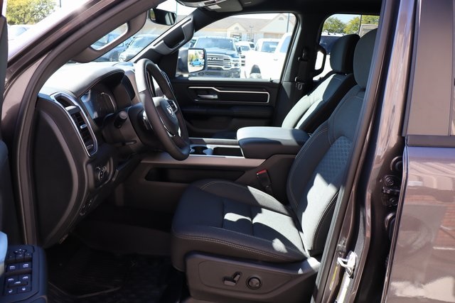 2026 Ram 1500 Big Horn photo 8