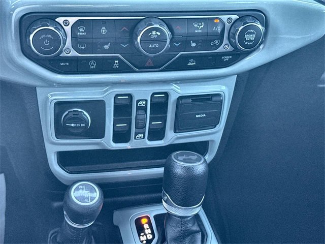 2023 Jeep Wrangler Sport S photo 30