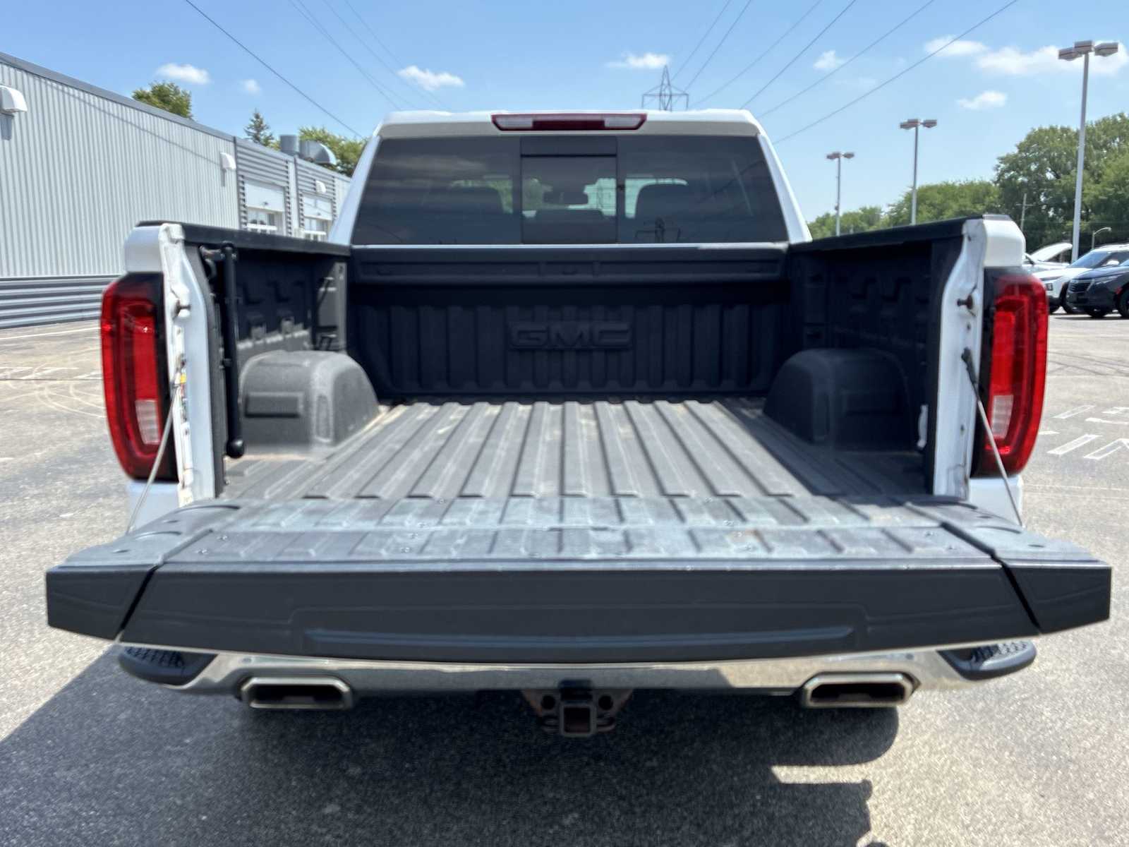 2022 Gmc Sierra 1500 SLT photo 25