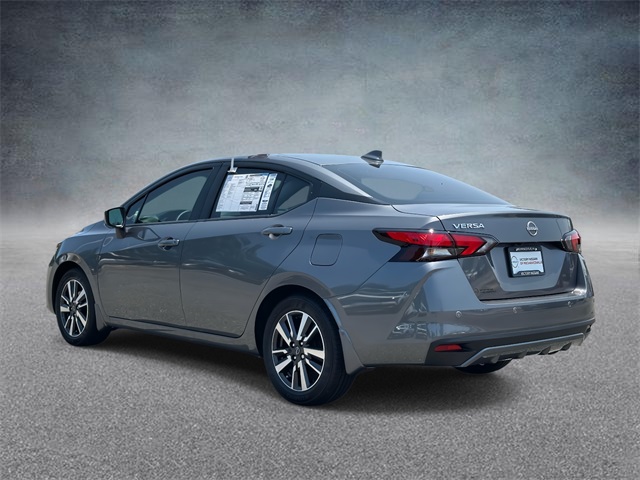 2025 Nissan Versa SV photo 4