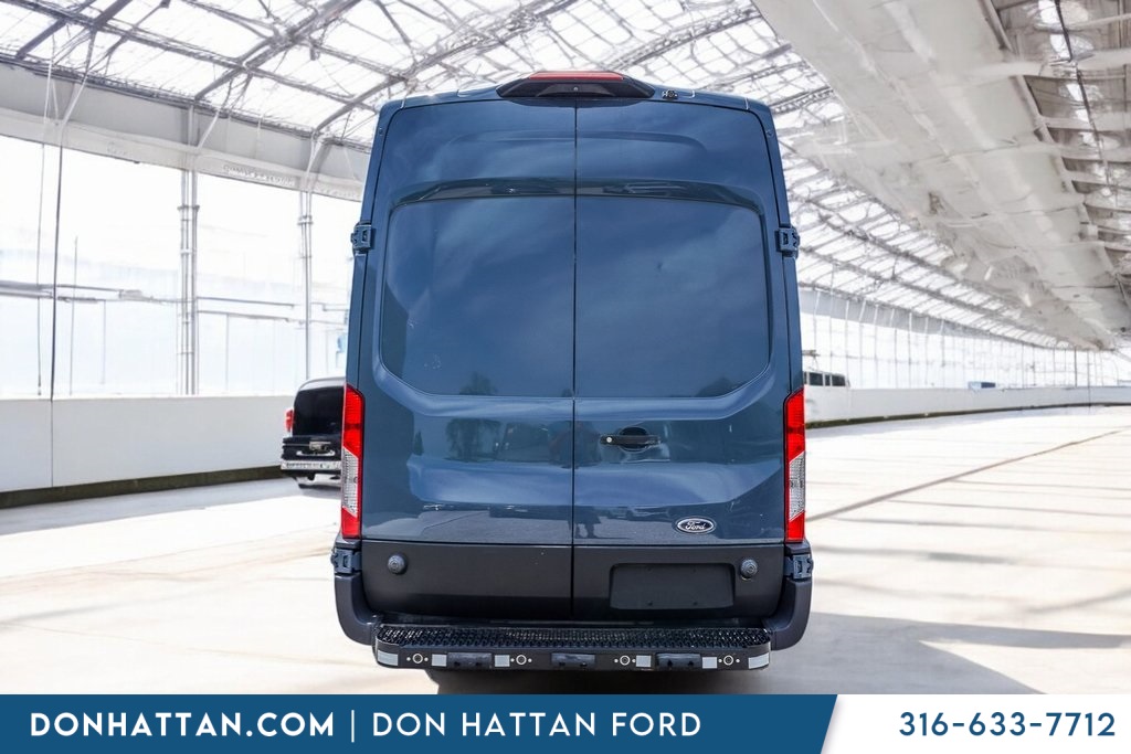 2020 Ford Transit photo 22