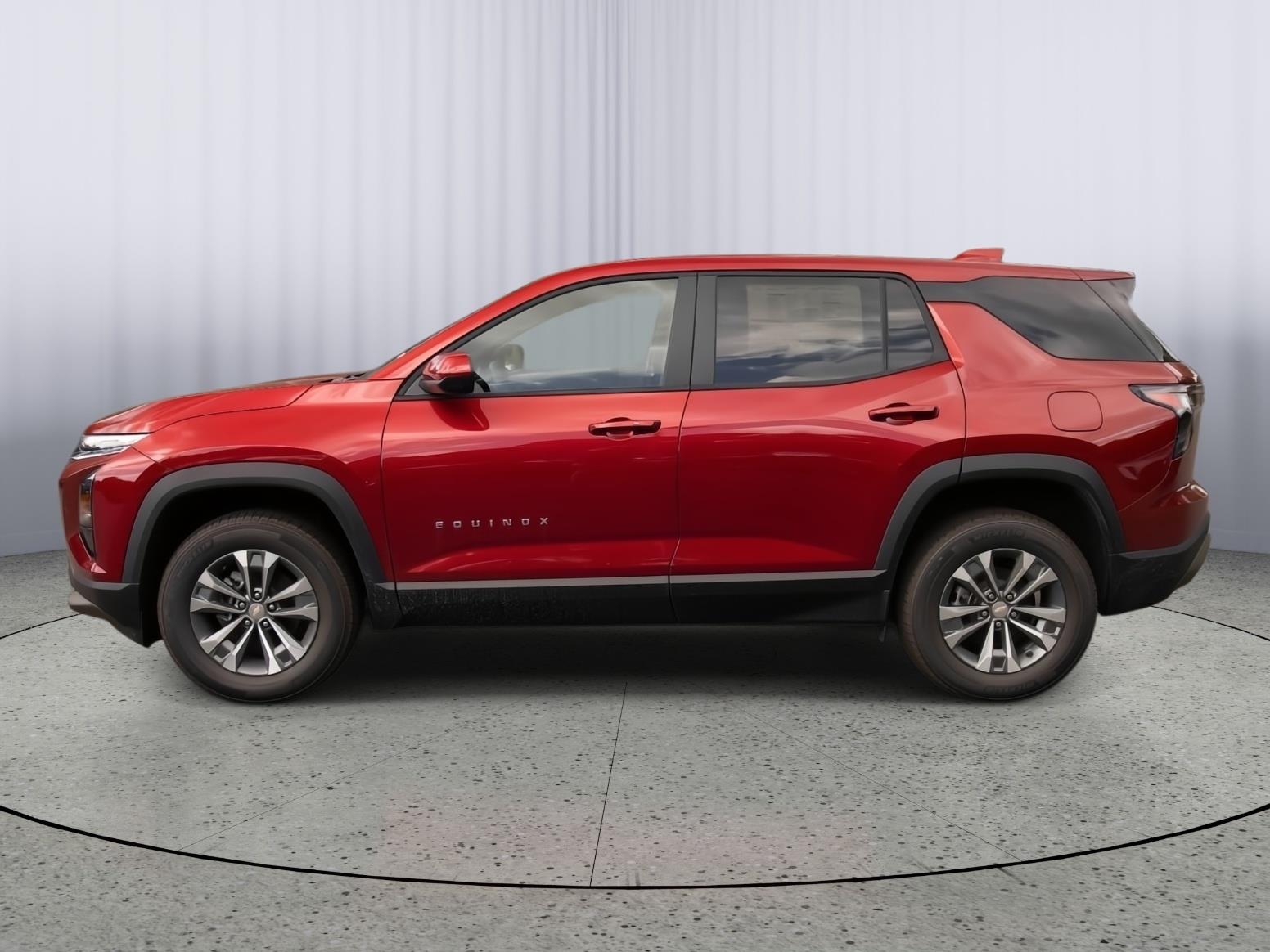 2026 Chevrolet Equinox LT photo 4