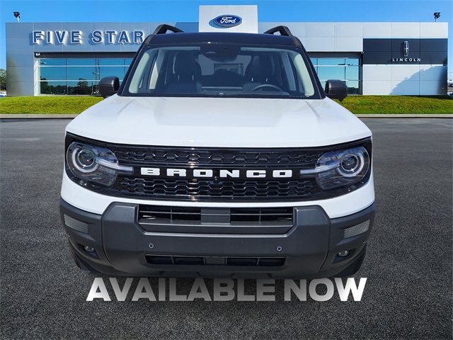 2025 Ford Bronco Sport Outer Banks photo 2