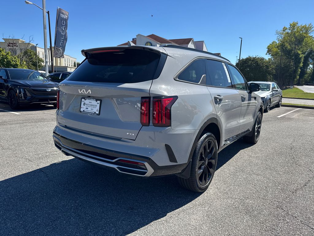 2023 Kia Sorento SX photo 3