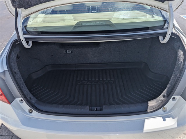 2015 Honda Accord Hybrid EX-L photo 11