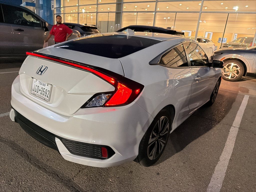 2017 Honda Civic EX-T photo 7