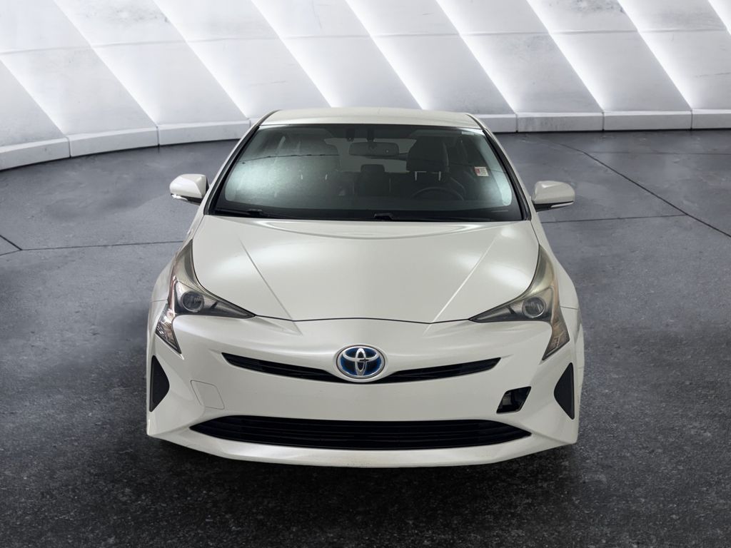 2016 Toyota Prius Four photo 2