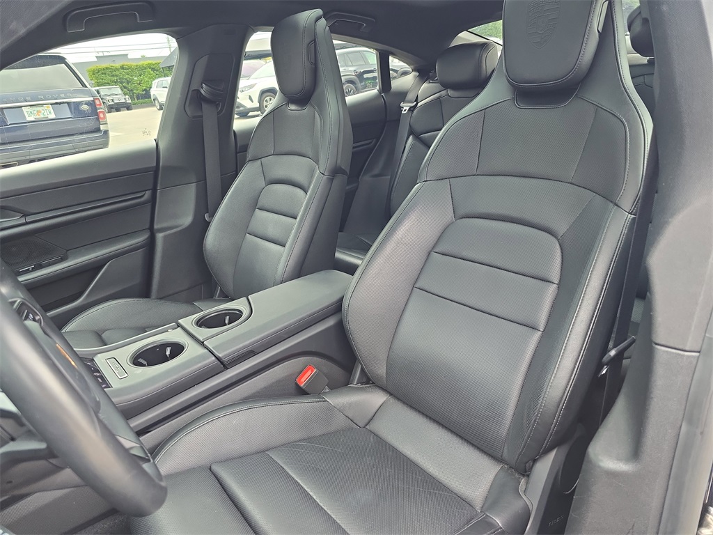 2020 Porsche Taycan 4S photo 20