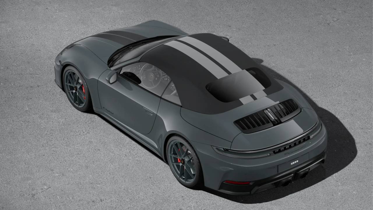2026 Porsche 911 GTS Cabriolet photo 4