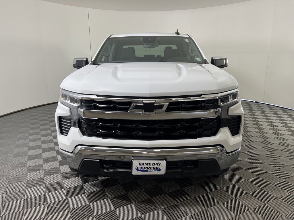 2025 Chevrolet Silverado 1500 LT photo 8