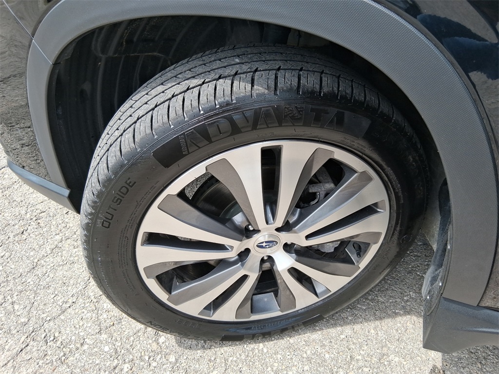 2022 Subaru Ascent Touring photo 22