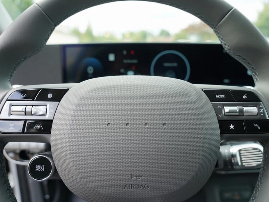 2025 Hyundai Ioniq 5 SEL photo 11