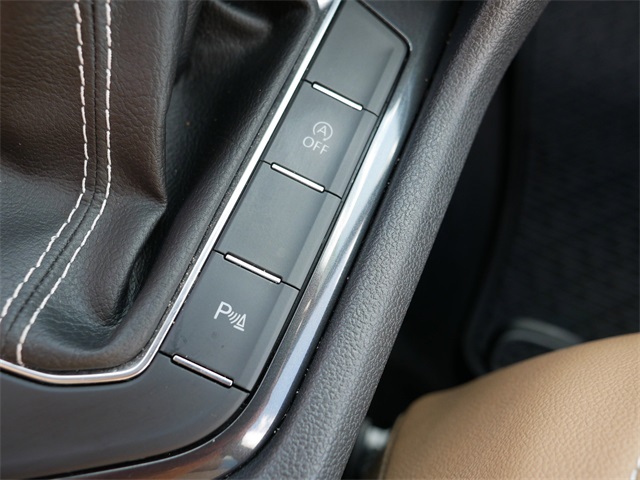 2023 Volkswagen Tiguan SE R-Line Black photo 33