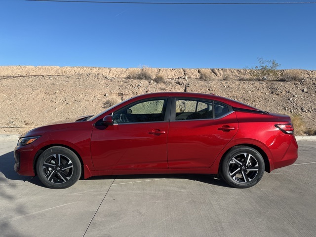 2025 Nissan Sentra SV photo 4