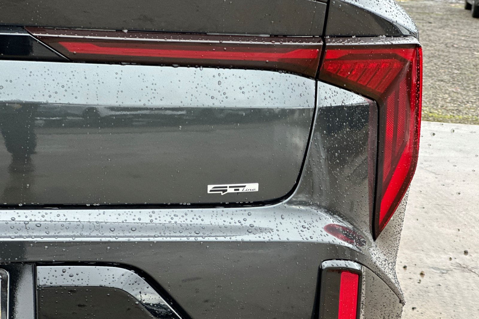 2025 Kia K4 GT-Line photo 19