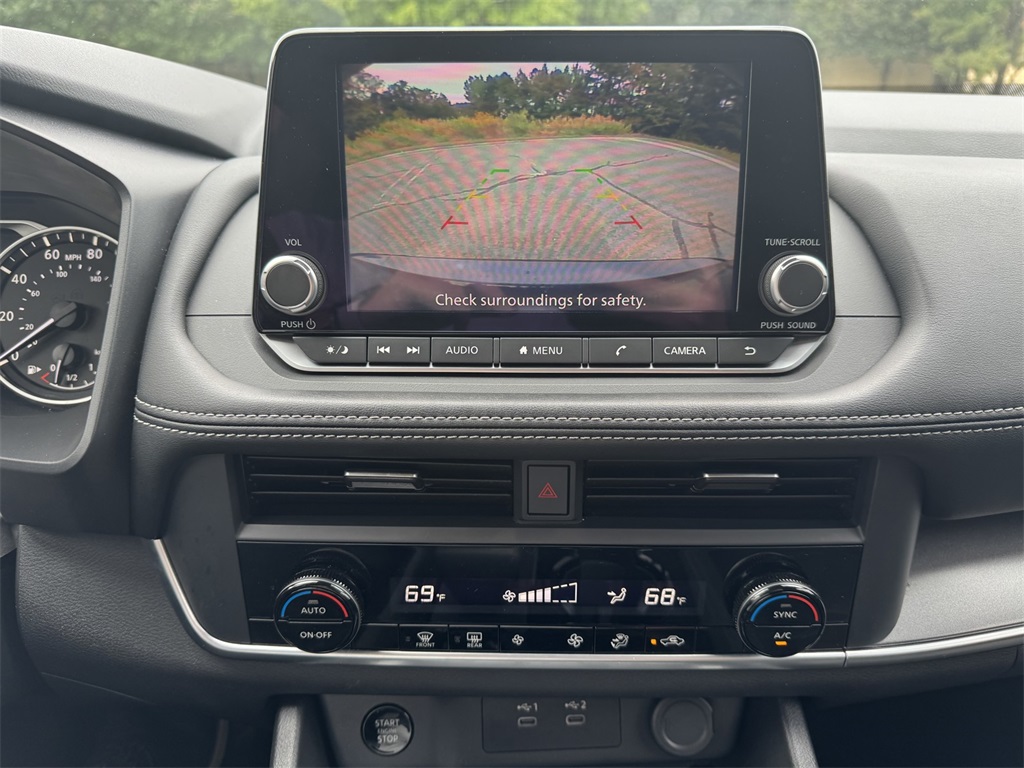 2024 Nissan Rogue SV photo 24