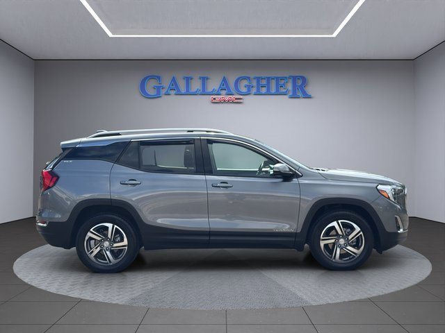 2021 Gmc Terrain SLT photo 2