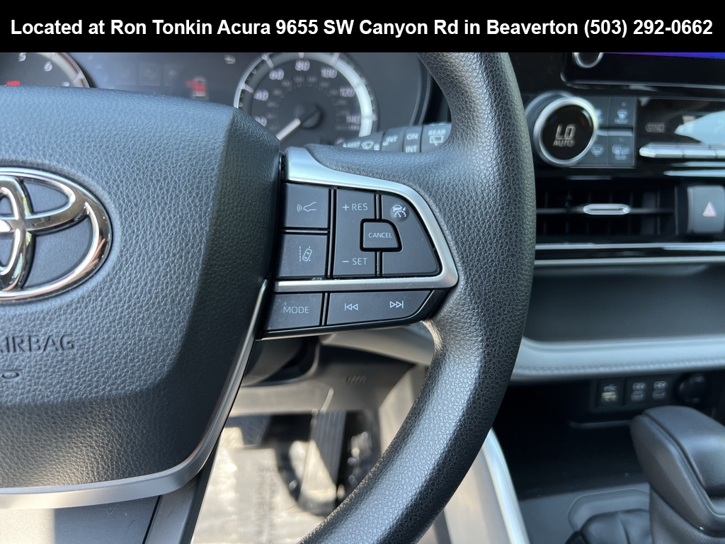 2023 Toyota Highlander L photo 15