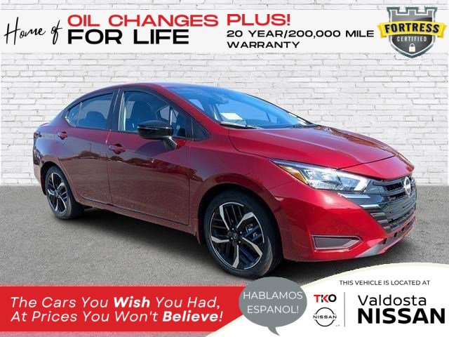2025 Nissan Versa Sedan SR's photo