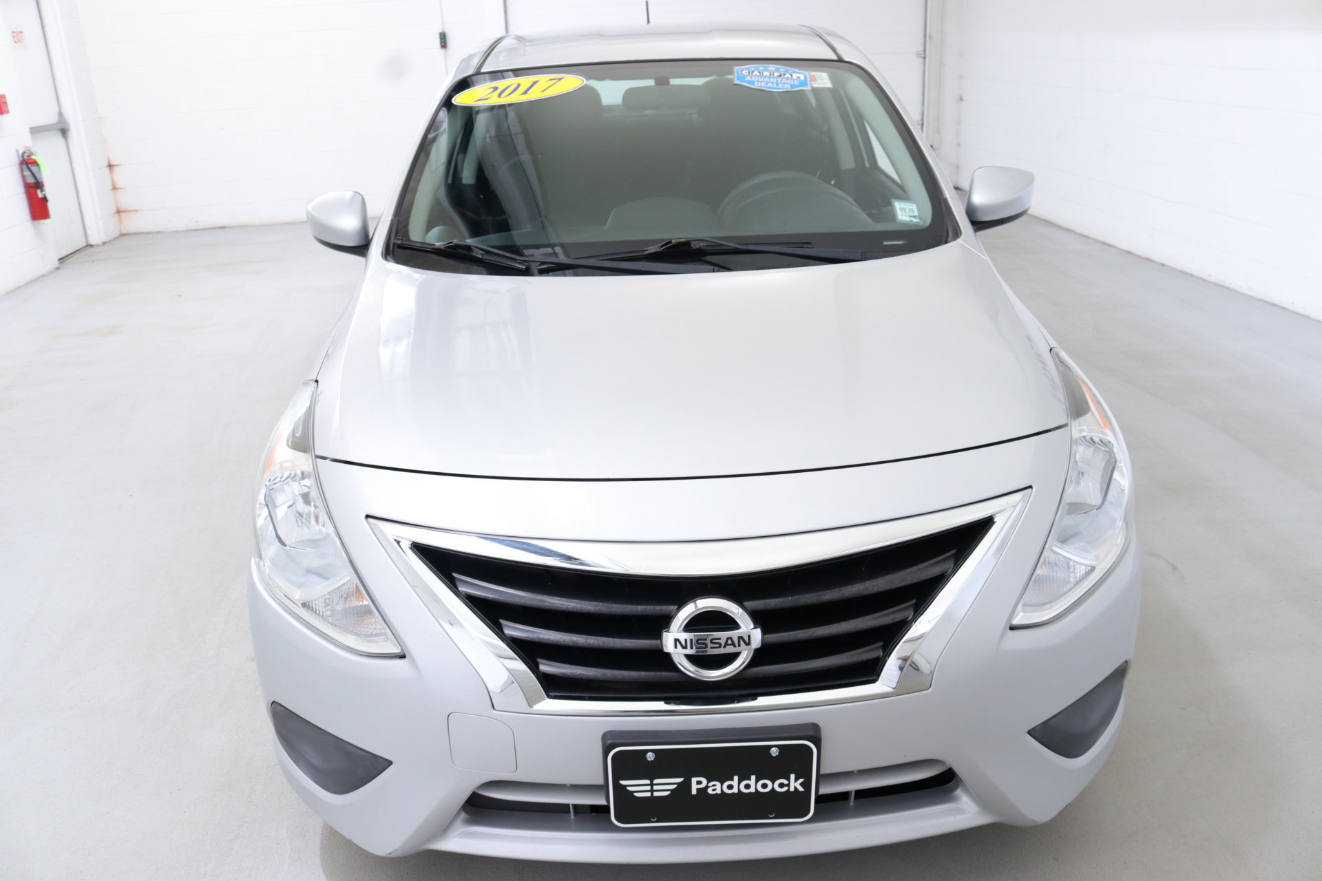 2017 Nissan Versa Sedan SV photo 2