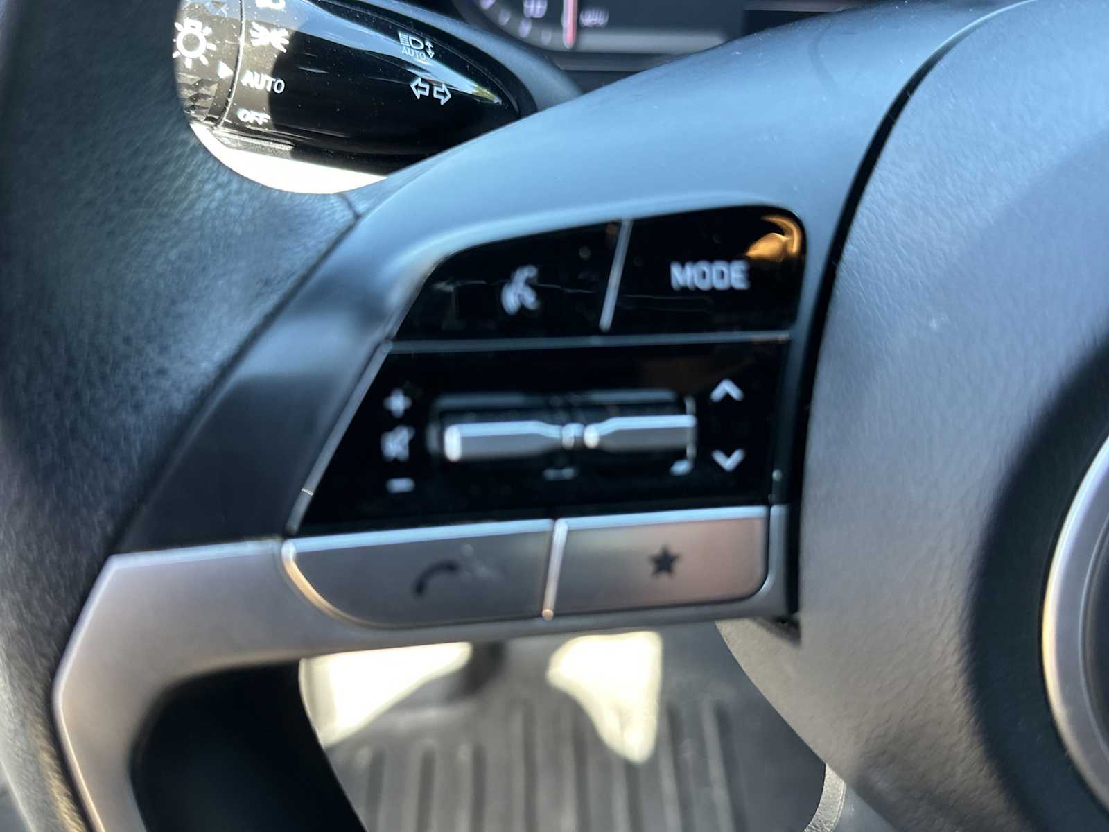 2023 Hyundai Santa Cruz SE photo 23