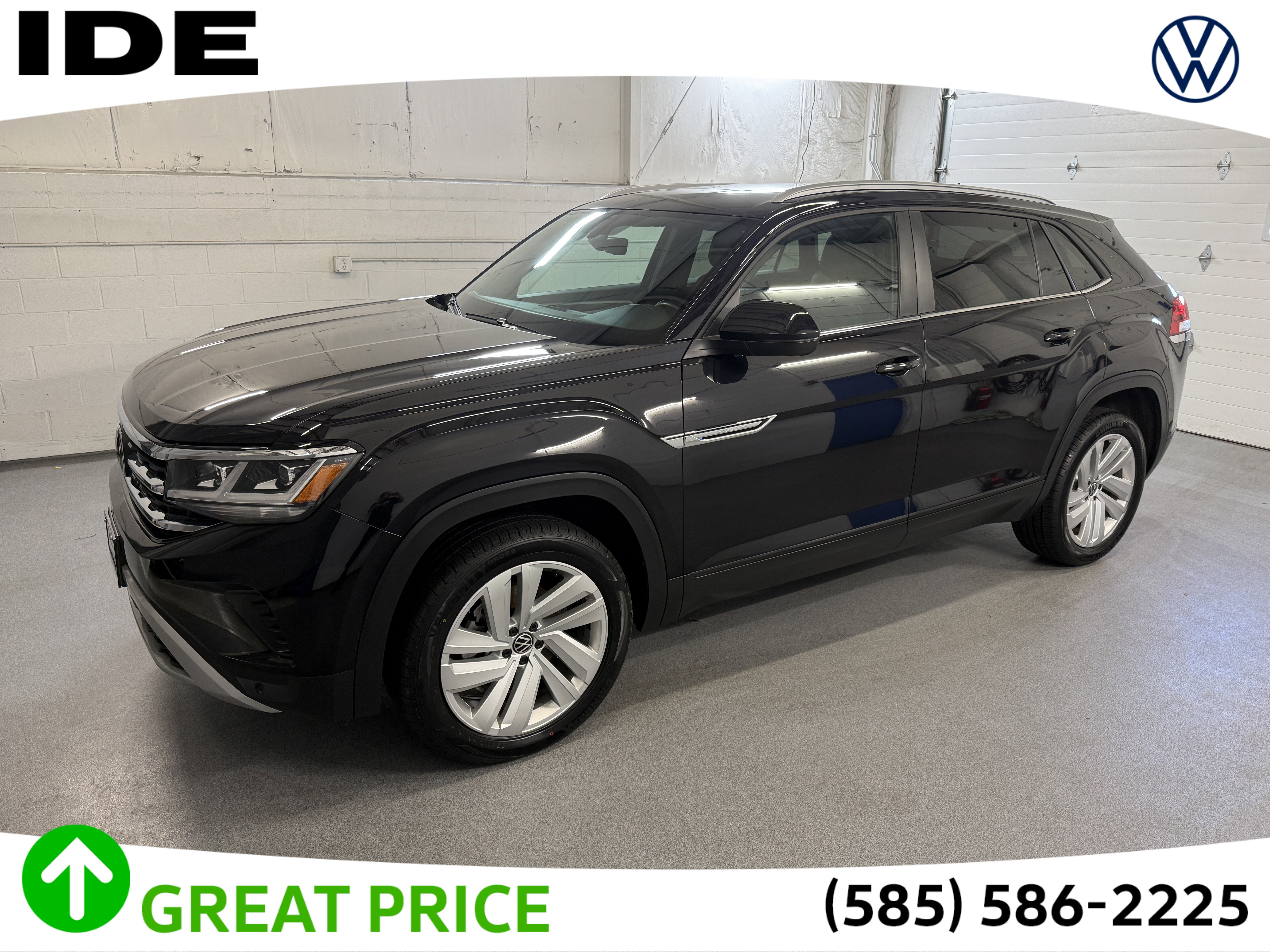 2022 Volkswagen Atlas Cross Sport SE w/Tech