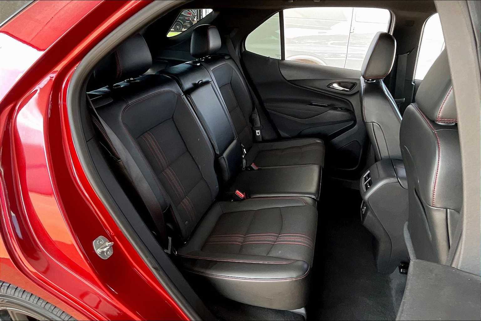 2023 Chevrolet Equinox RS photo 17