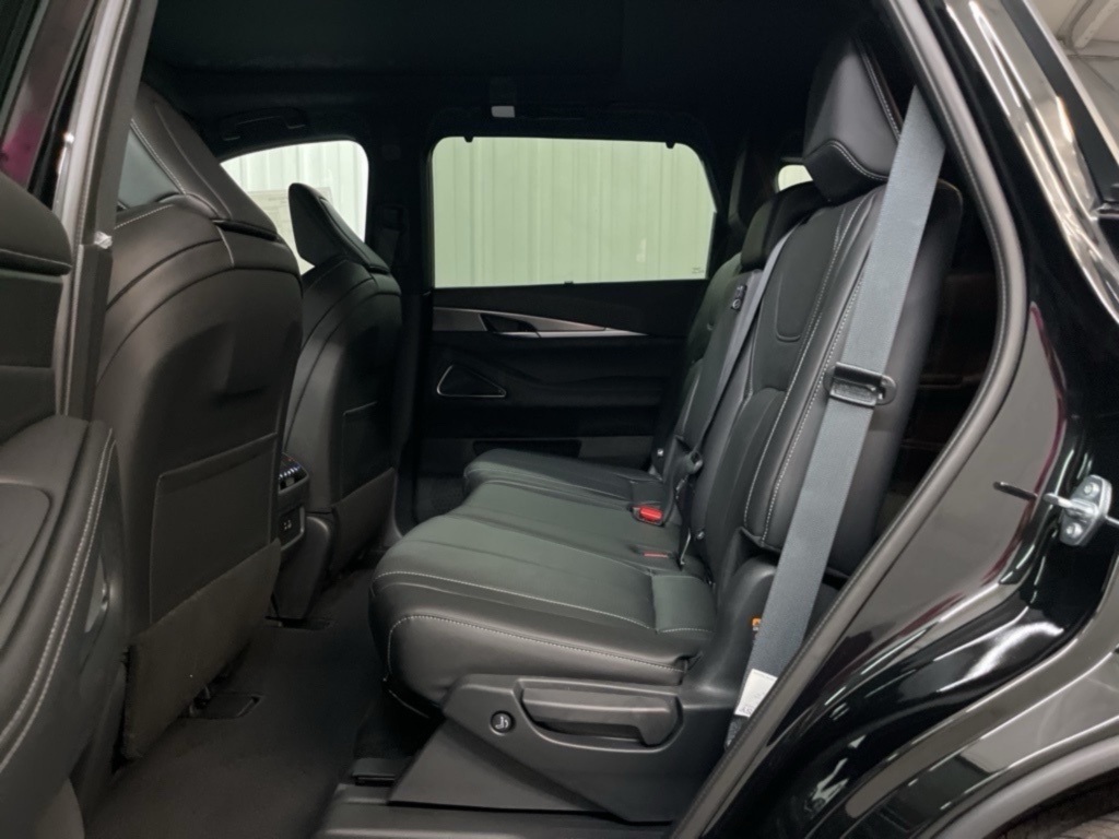 2025 Infiniti QX60 Luxe photo 31