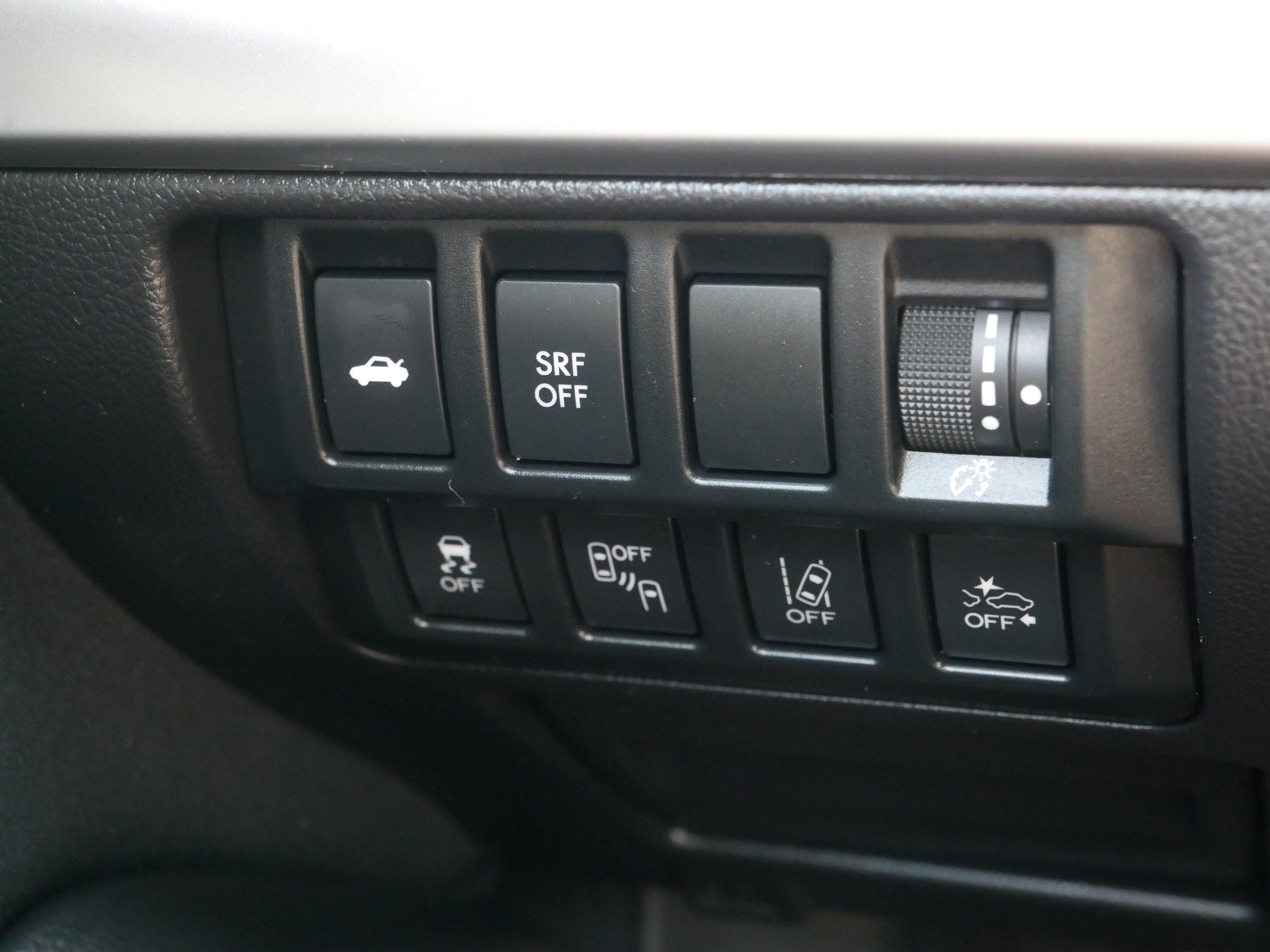 2015 Subaru Legacy 2.5i Premium photo 24
