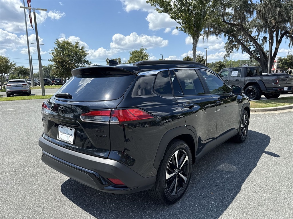 2023 Toyota Corolla Hybrid XSE photo 3