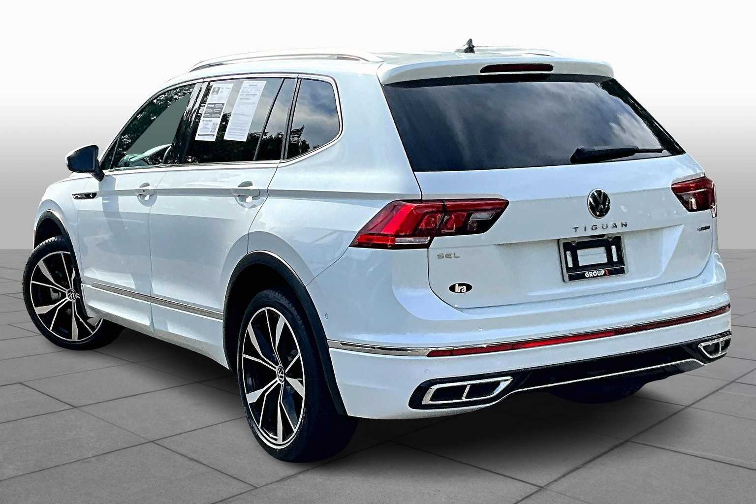2023 Volkswagen Tiguan SEL R-Line Black photo 21