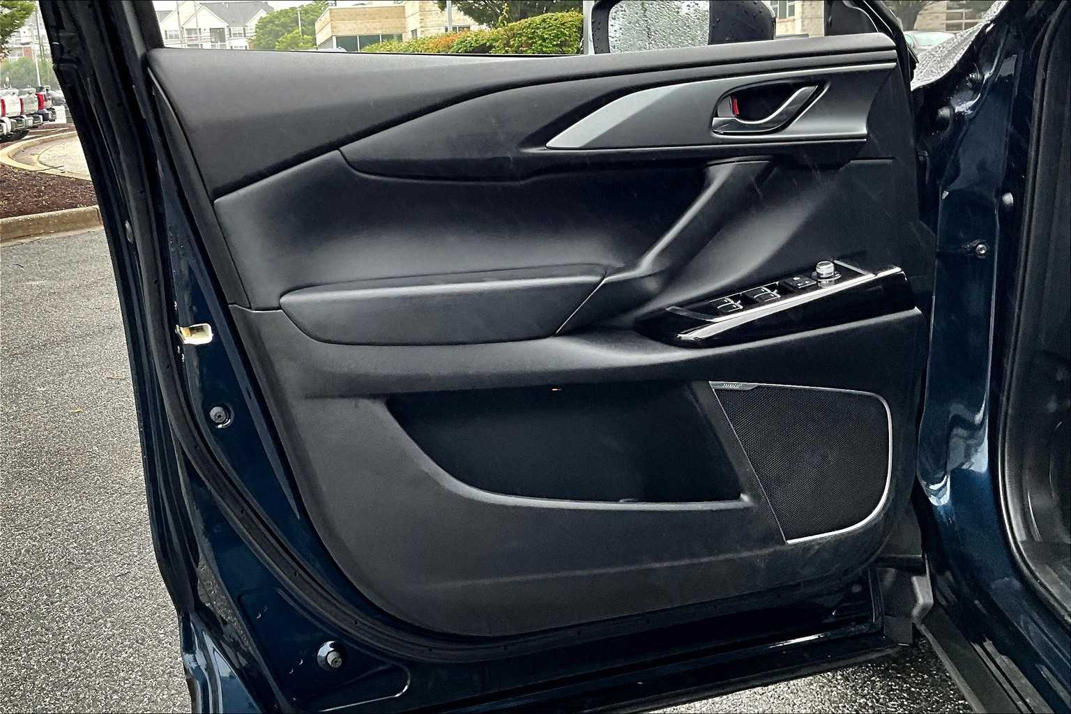 2022 Mazda CX-9 Touring photo 18