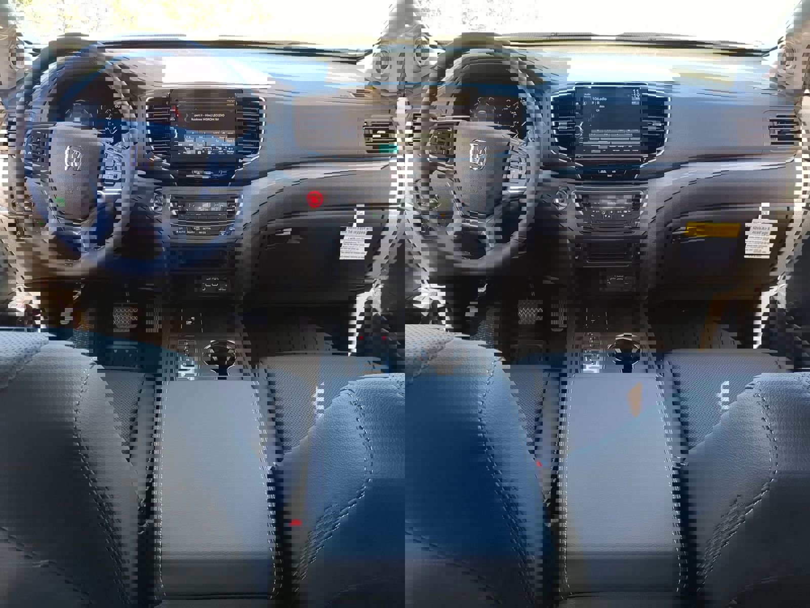 2025 Honda Ridgeline RTL photo 16