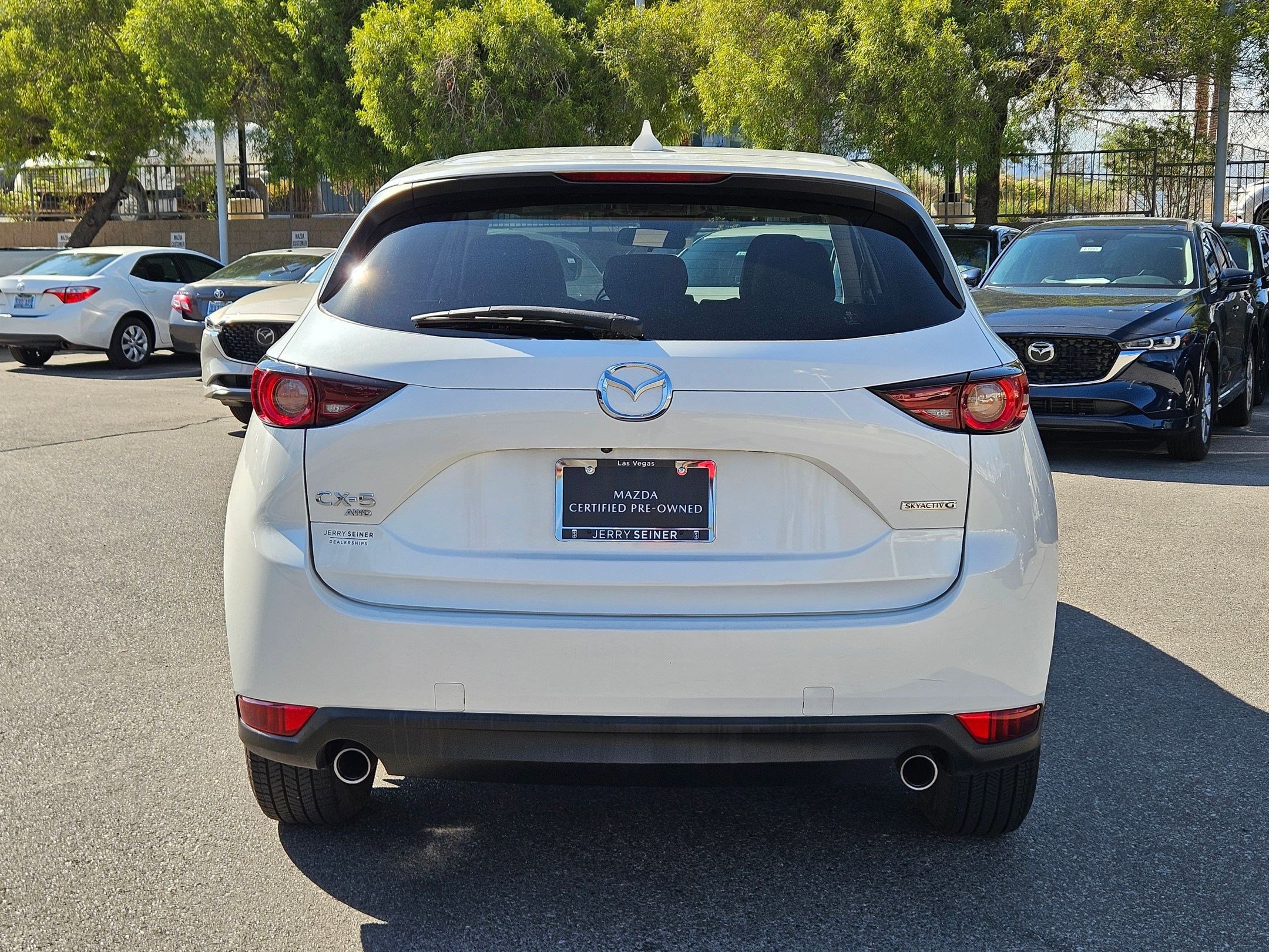 2021 Mazda CX-5 Touring photo 2