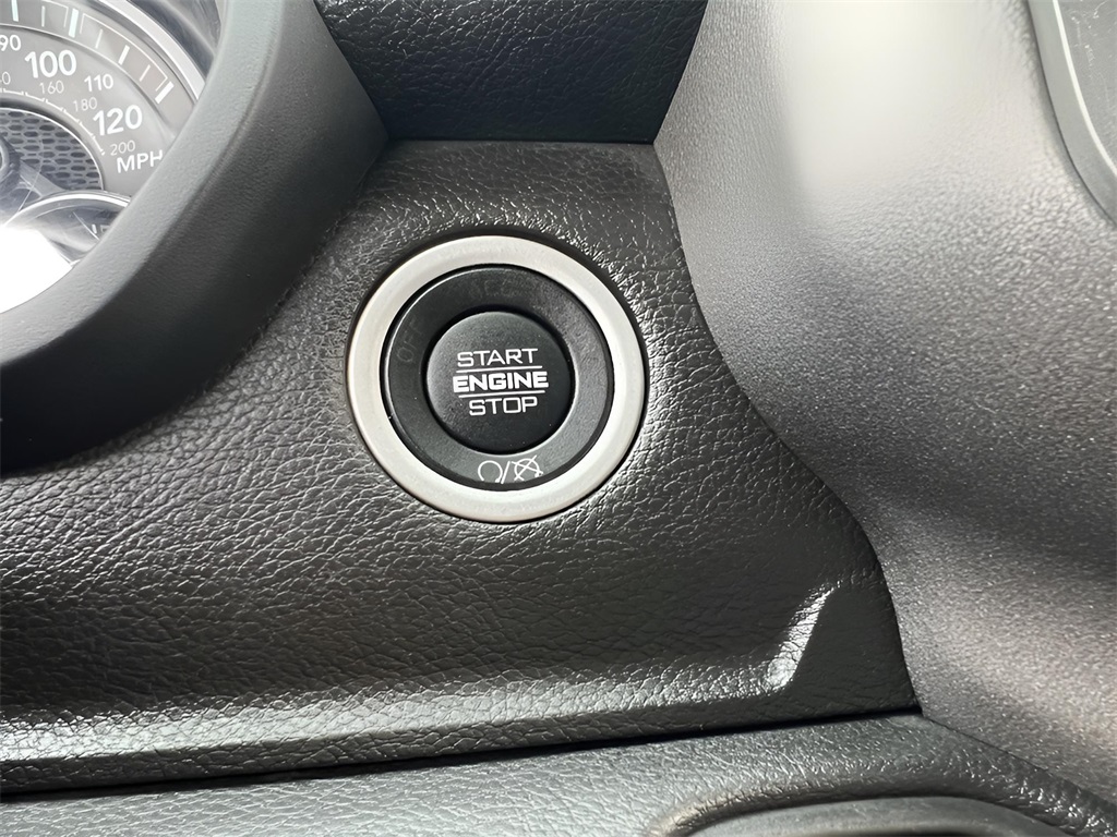 2022 Ram 5500 photo 17