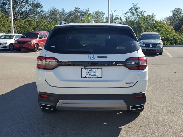 2025 Honda Pilot Touring photo 4