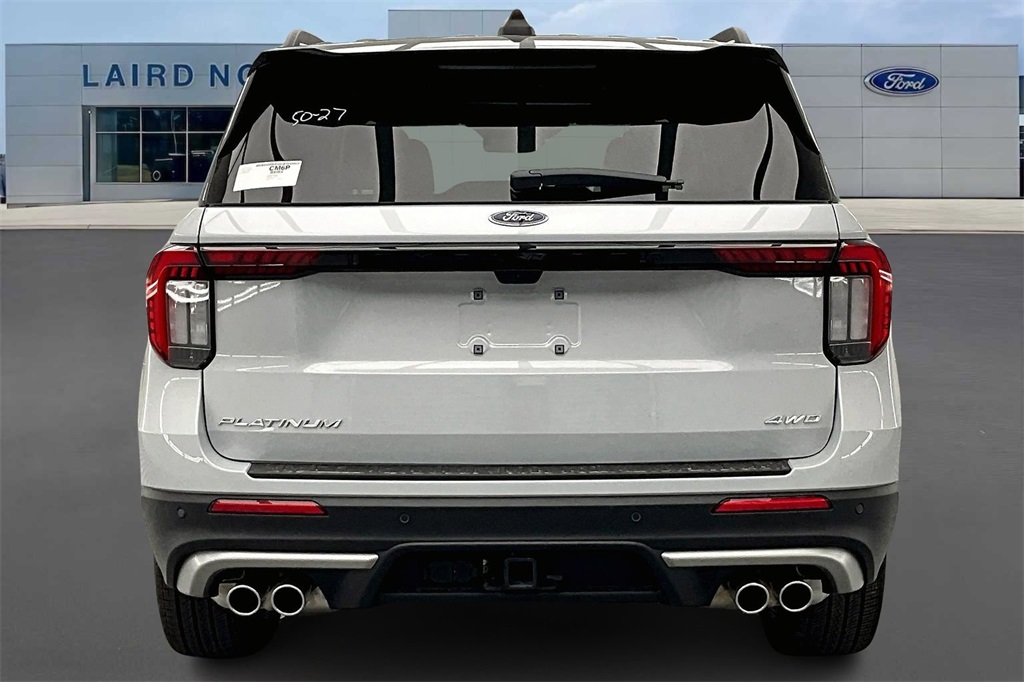 2025 Ford Explorer Platinum photo 4