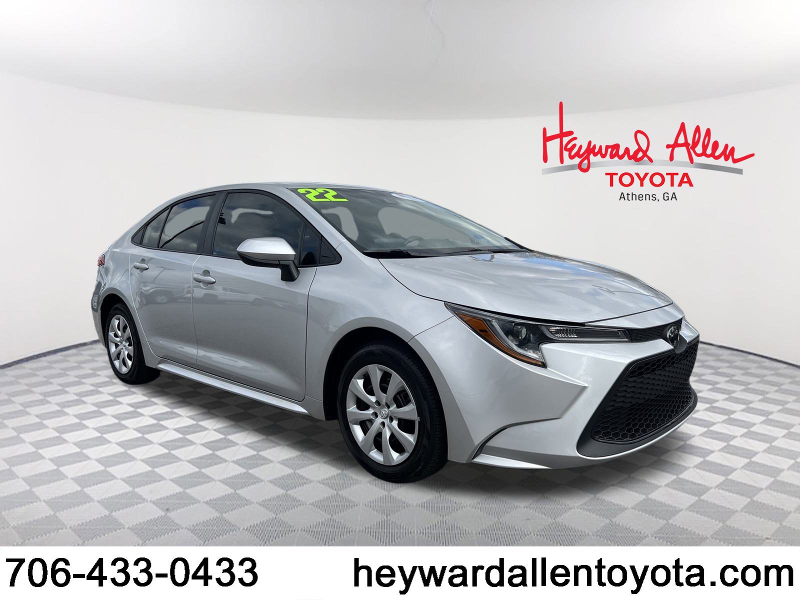 2022 Toyota Corolla LE