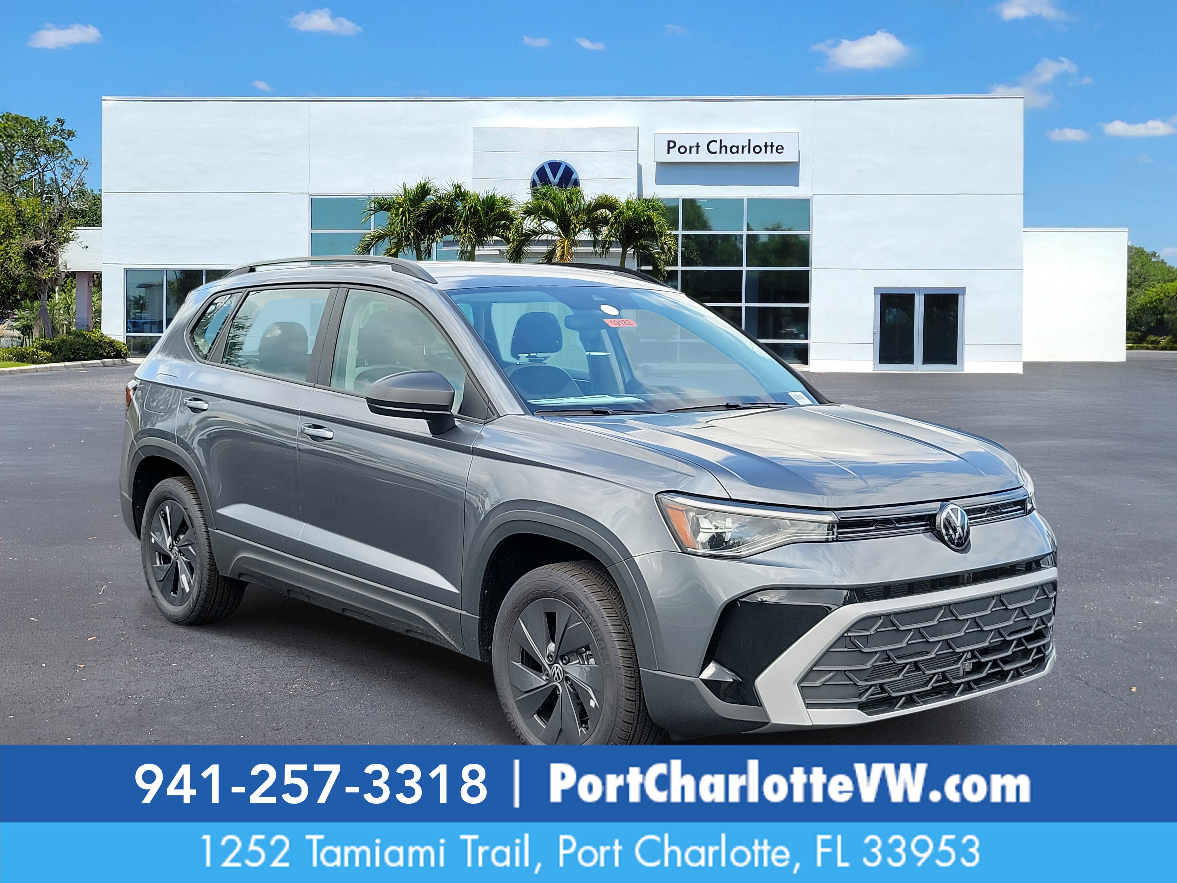 2025 Volkswagen Taos S's photo