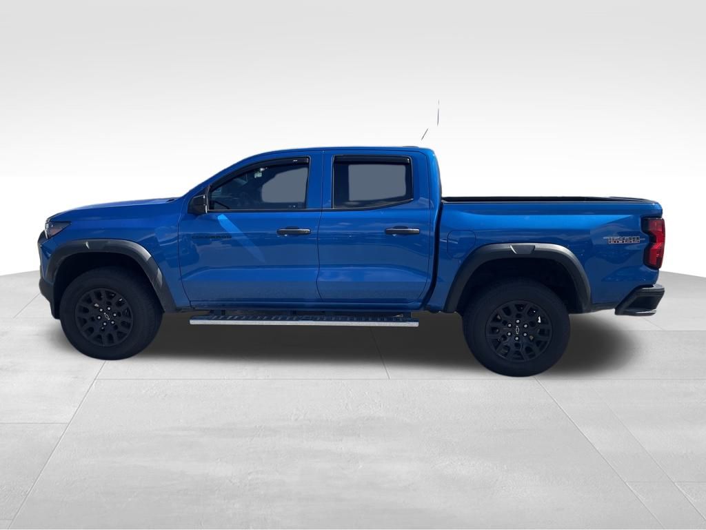 2023 Chevrolet Colorado Trail Boss photo 3