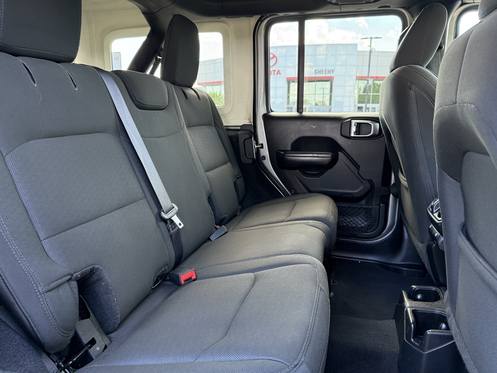 2019 Jeep Wrangler Unlimited Sport S photo 20