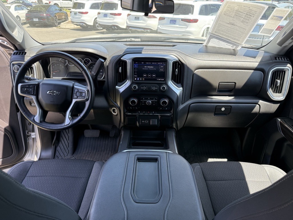 Used 2022 Silver Chevrolet LT Trail Boss image 9