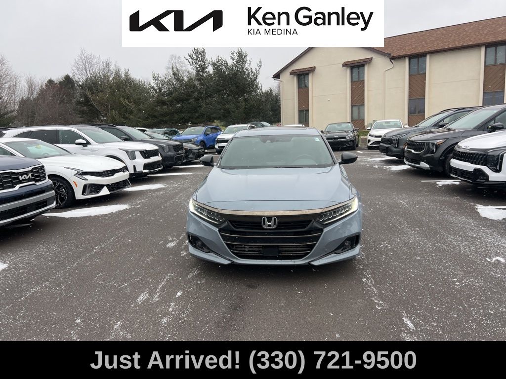 Used 2021 Honda Accord Sport with VIN 1HGCV2F34MA021575 for sale in Northfield, Minnesota