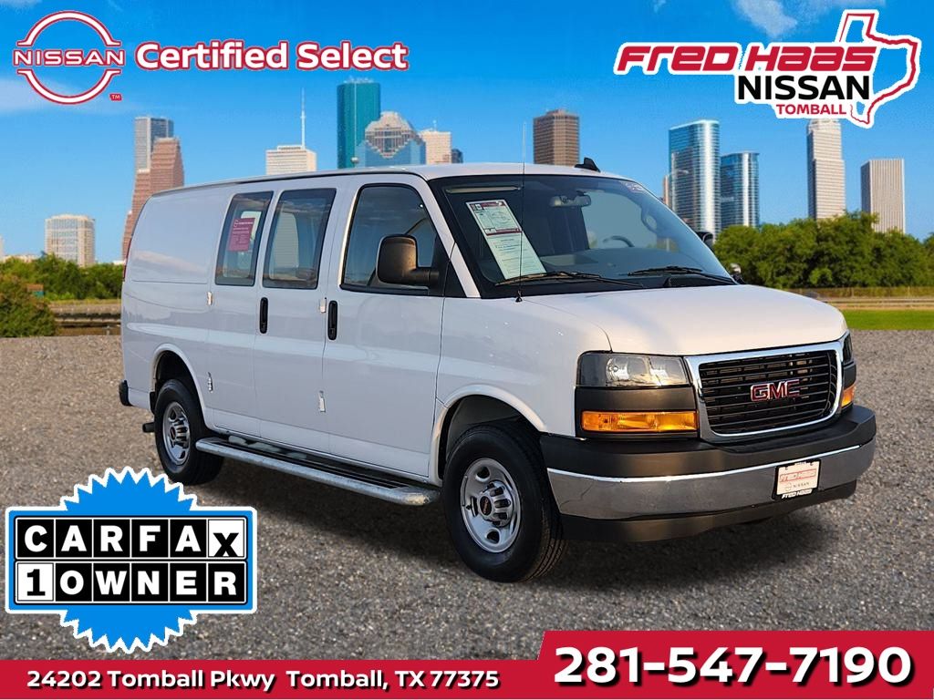 2024 GMC Savana Cargo Work Van's photo