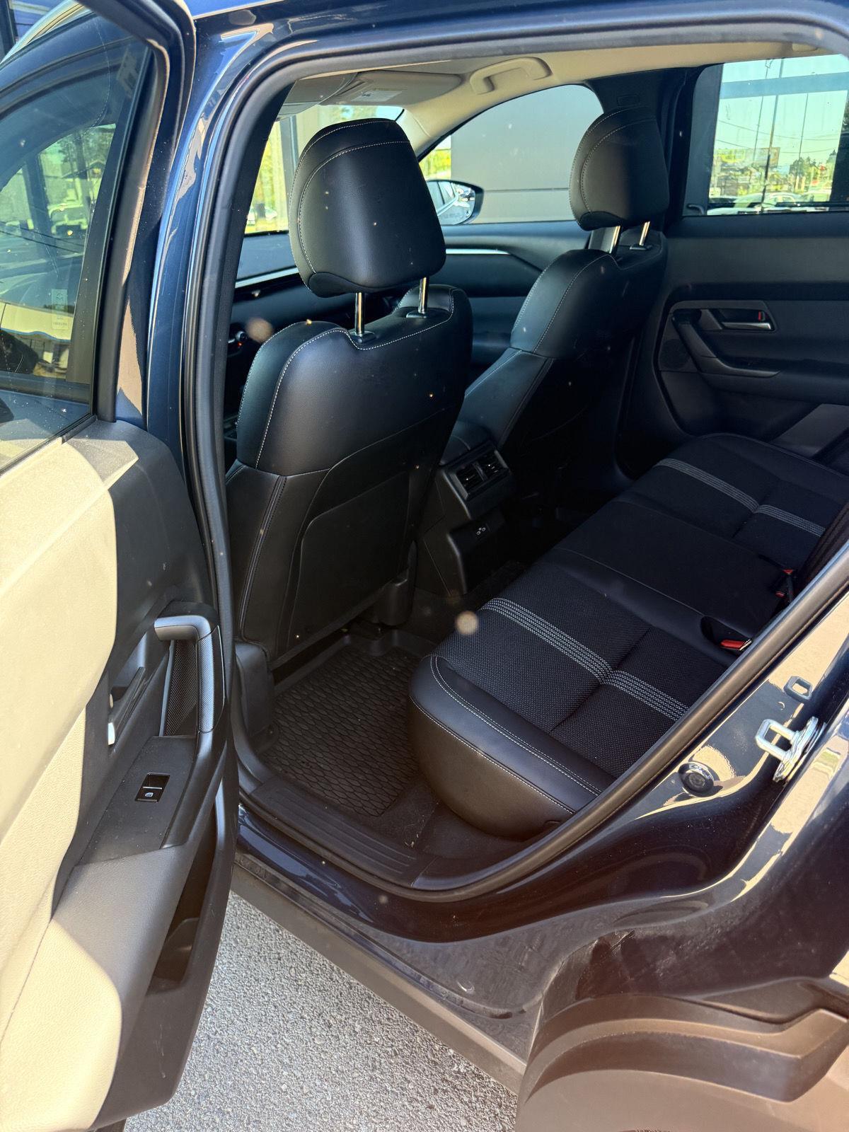 2025 Mazda CX-50 2.5 Select photo 11