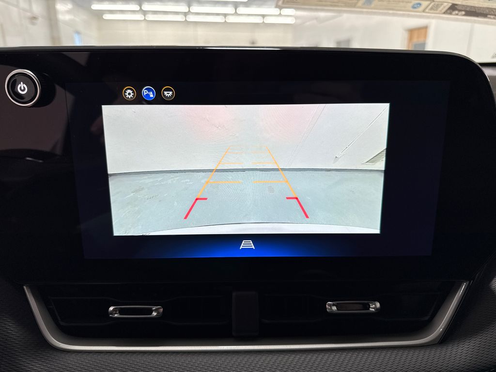 2026 Chevrolet Equinox LT photo 18